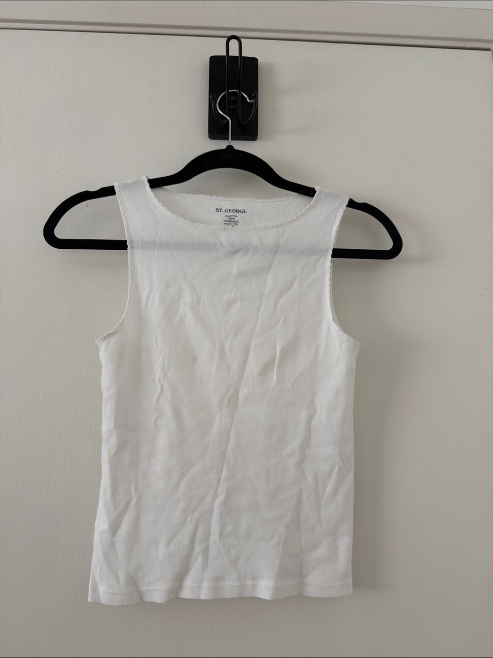 St. George/ Brandy Melville White Ribbed Tank Top - Women